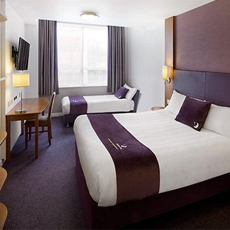 Premier Inn Cambridge Girton  Exterior photo