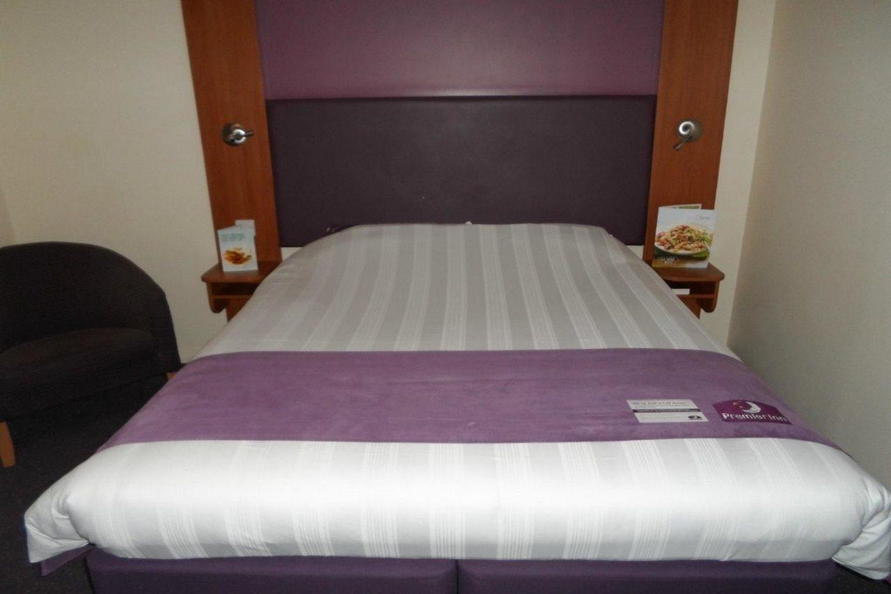Premier Inn Cambridge Girton  Exterior photo